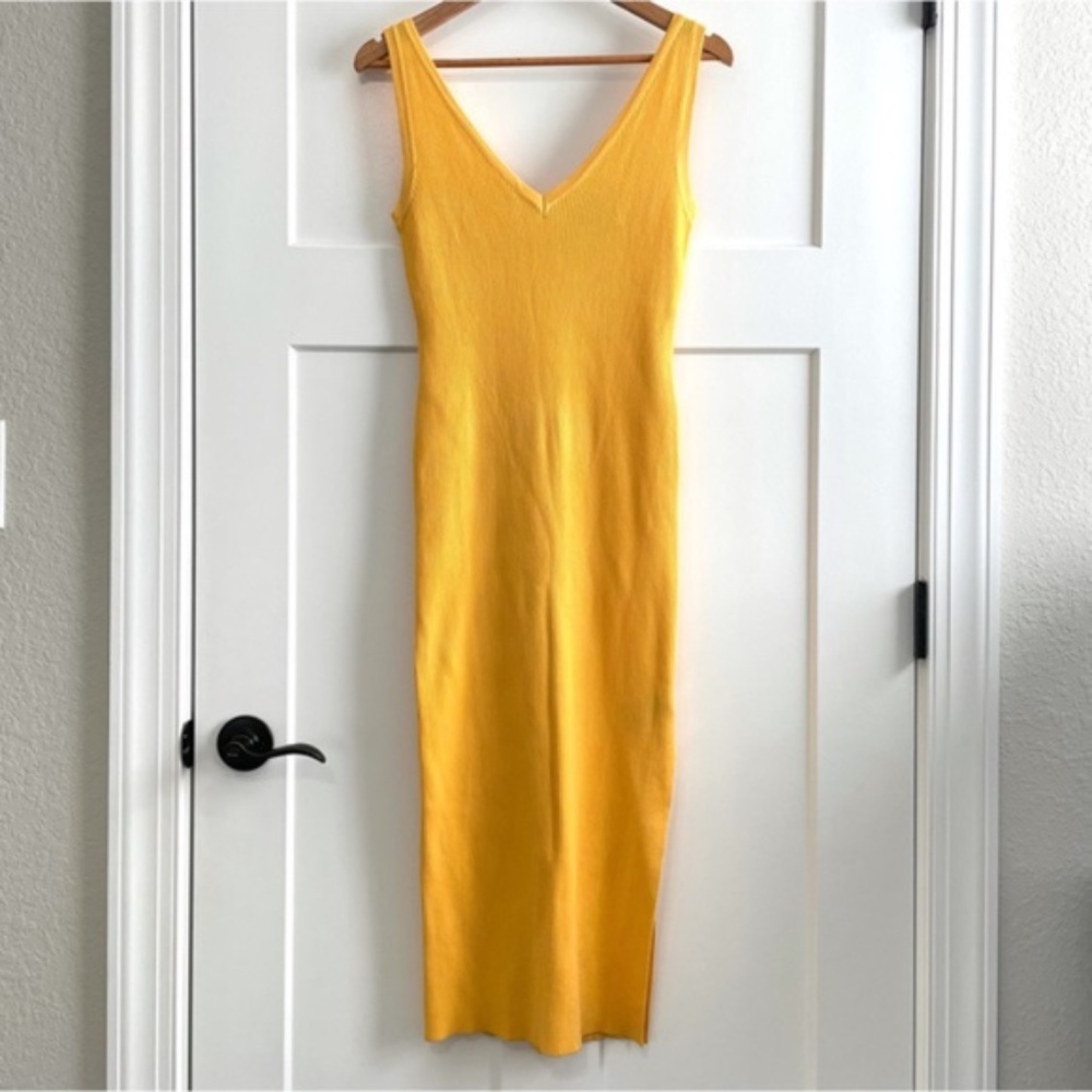 House of Harlow Ribbed Knit Midi Dress